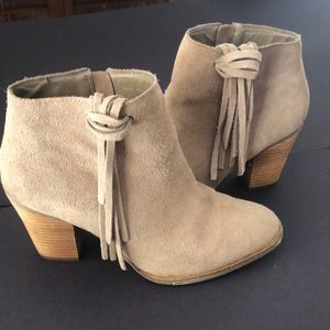 DV by Dolce Vita Booties